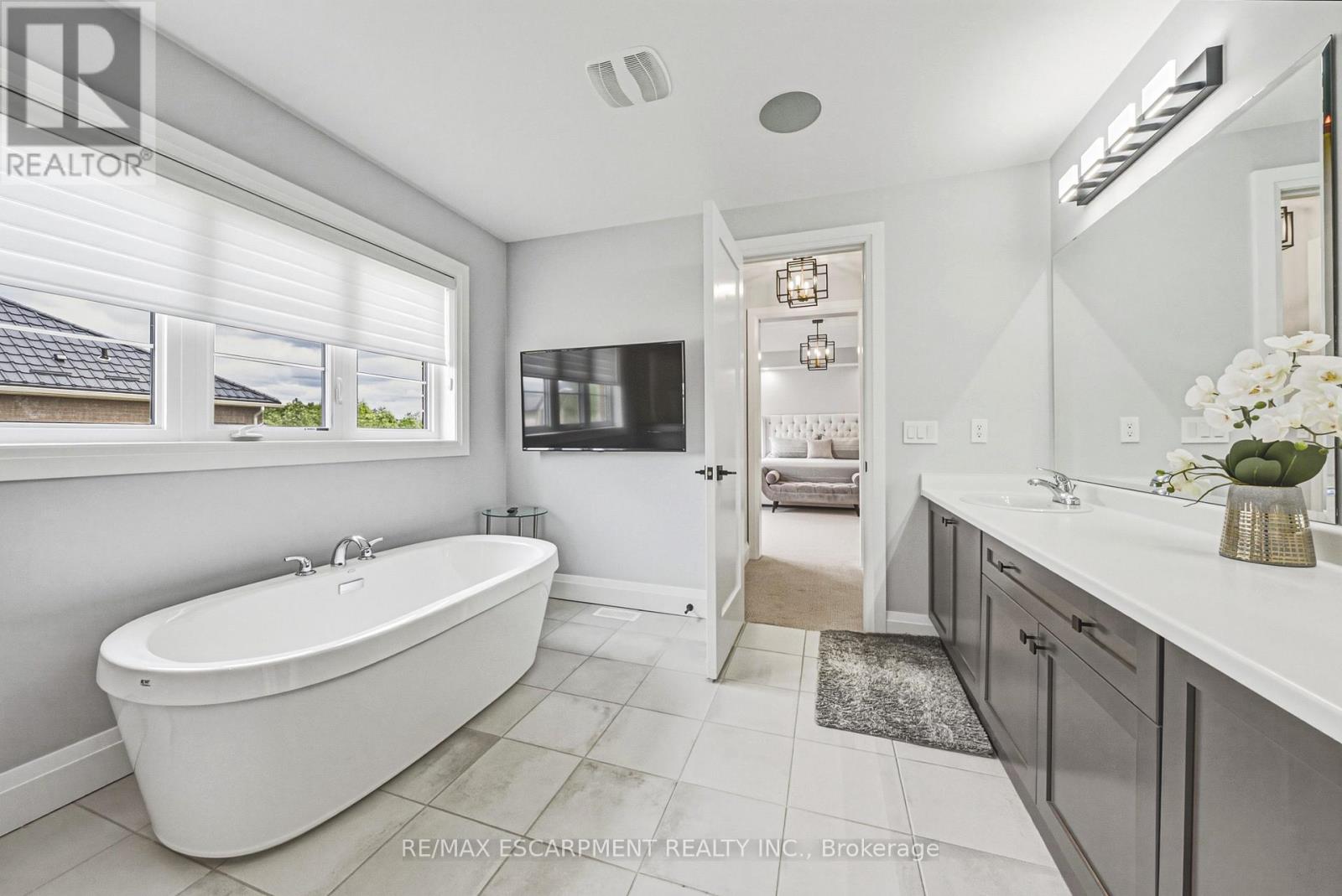 55 Robarts Drive, Hamilton, Ontario  L9K 0H5 - Photo 25 - X13461942