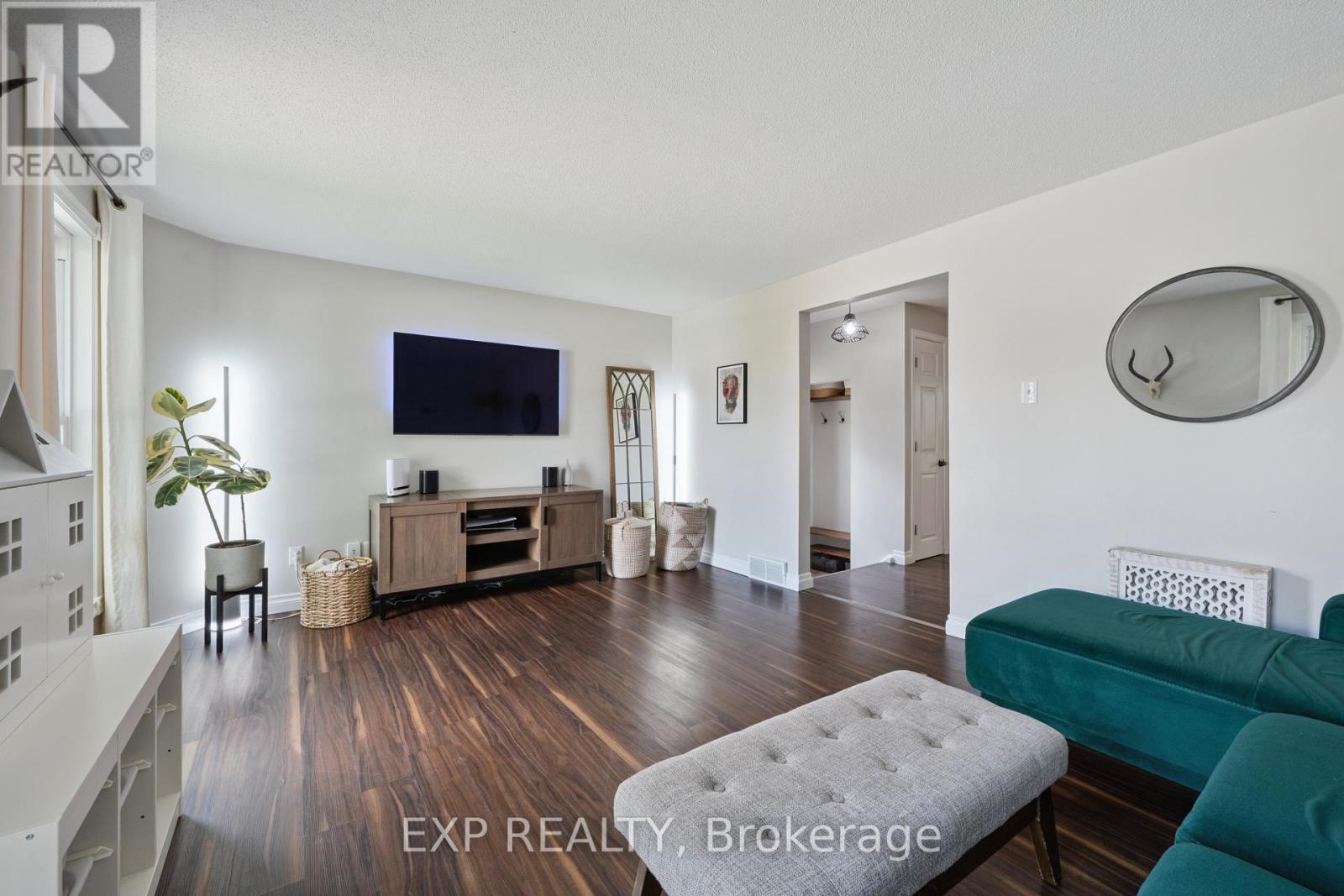 124 Sanderson Drive, Guelph, Ontario  N1H 7L9 - Photo 8 - X13461978
