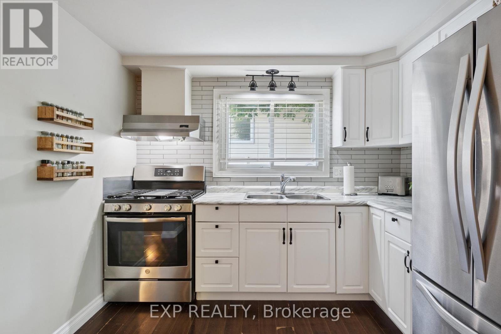 124 Sanderson Drive, Guelph, Ontario  N1H 7L9 - Photo 9 - X13461978