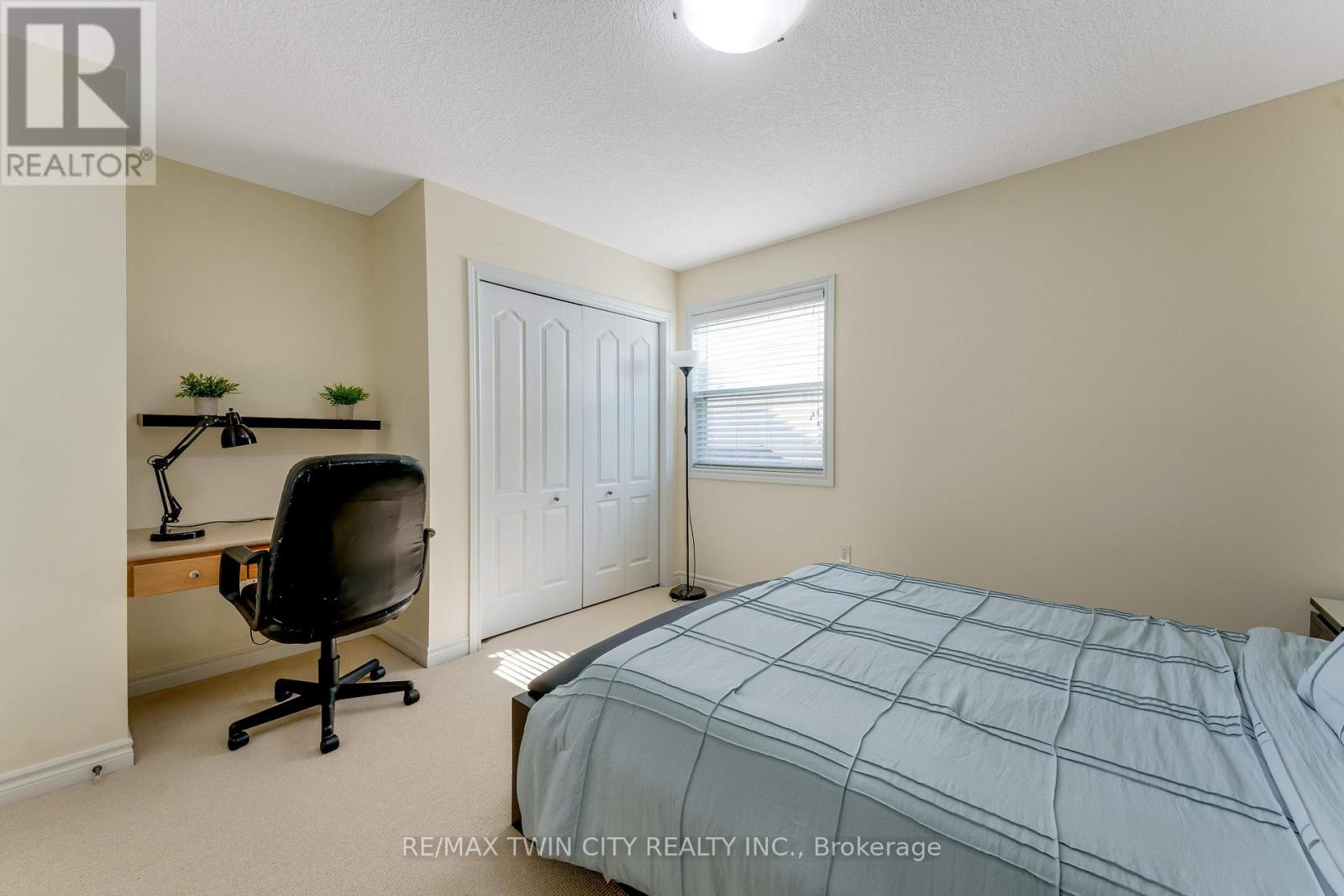 27 Tremaine Drive, Kitchener, Ontario  N2A 4L9 - Photo 27 - X13462026