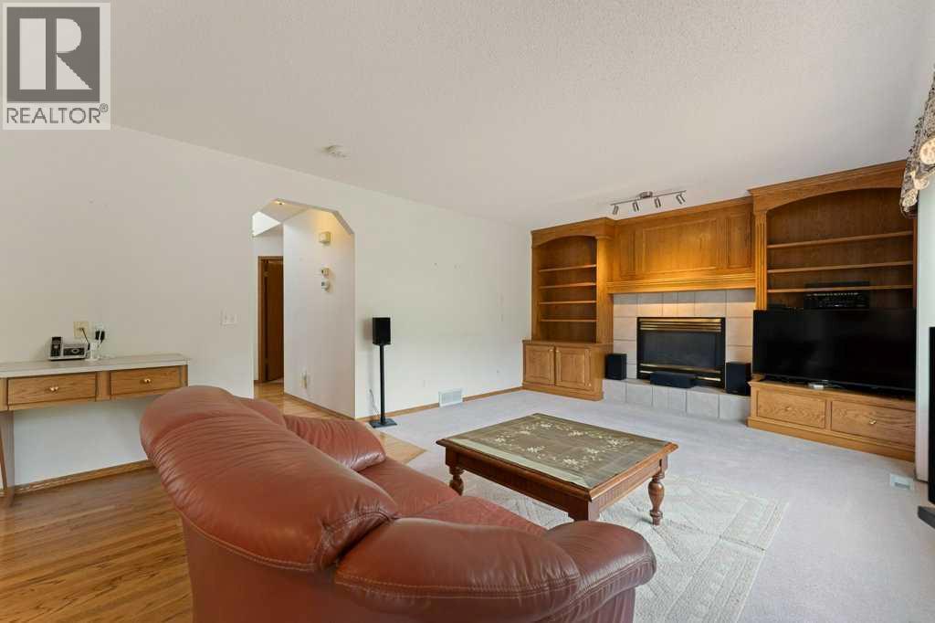 62 Edgebrook Heights NW, Calgary, Alberta  T3A 5M5 - Photo 14 - A2321381