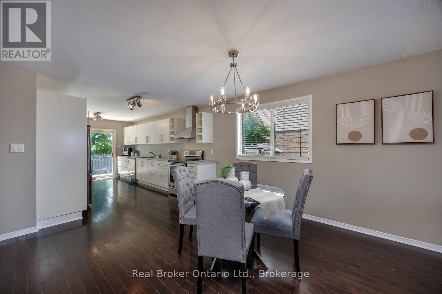 36 Apple Blossom Boulevard, Clarington, Ontario  L1C 4L9 - Photo 12 - E13462080