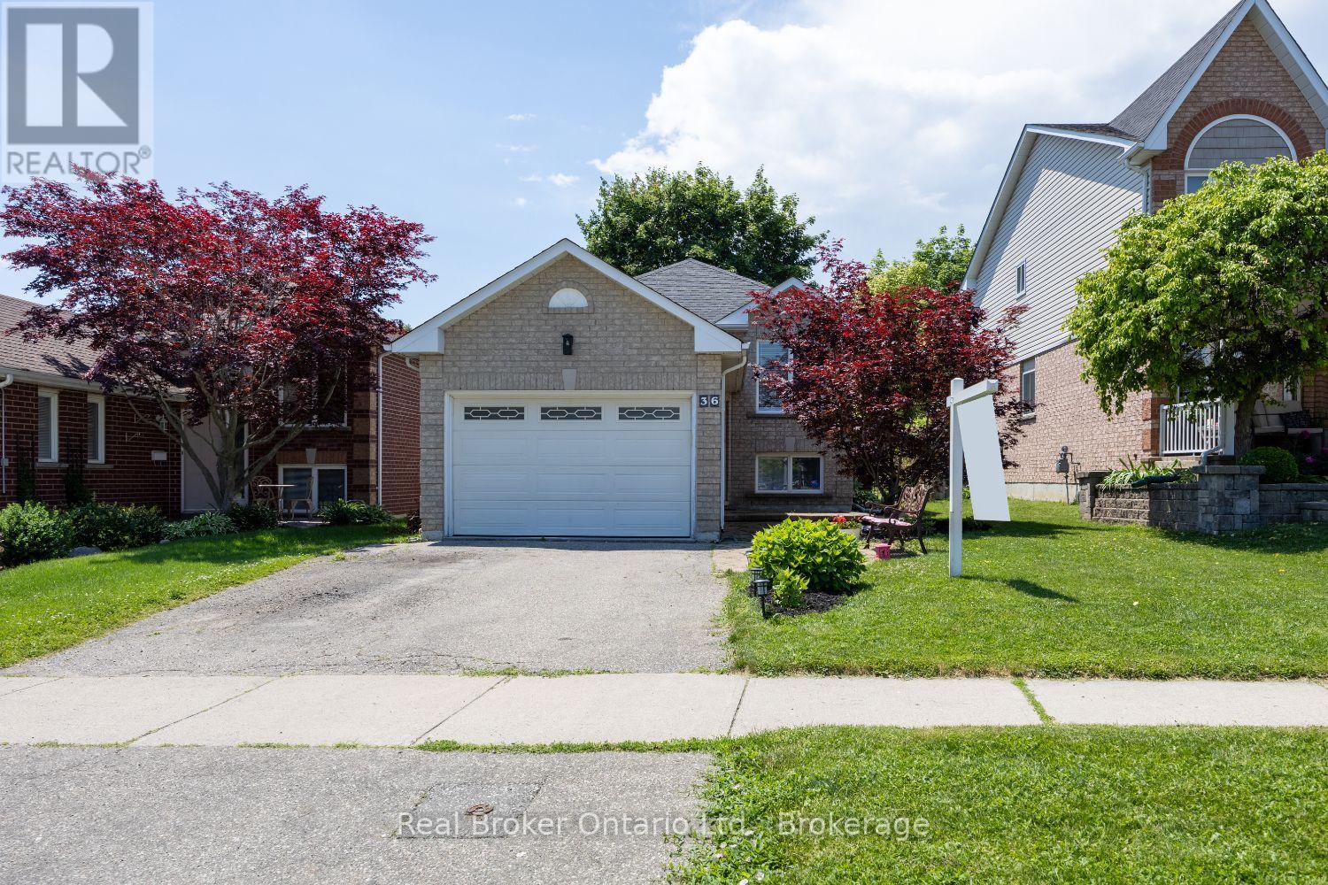 36 Apple Blossom Boulevard, Clarington, Ontario  L1C 4L9 - Photo 2 - E13462080