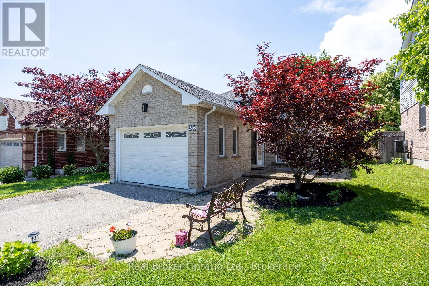 36 Apple Blossom Boulevard, Clarington, Ontario  L1C 4L9 - Photo 3 - E13462080