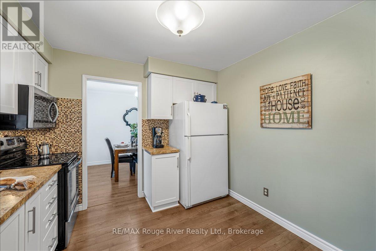 5 Gurr Crescent, Ajax, Ontario  L1T 2P6 - Photo 16 - E13462148