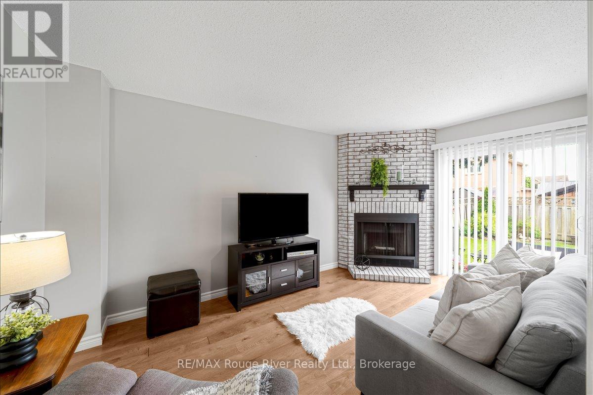 5 Gurr Crescent, Ajax, Ontario  L1T 2P6 - Photo 19 - E13462148