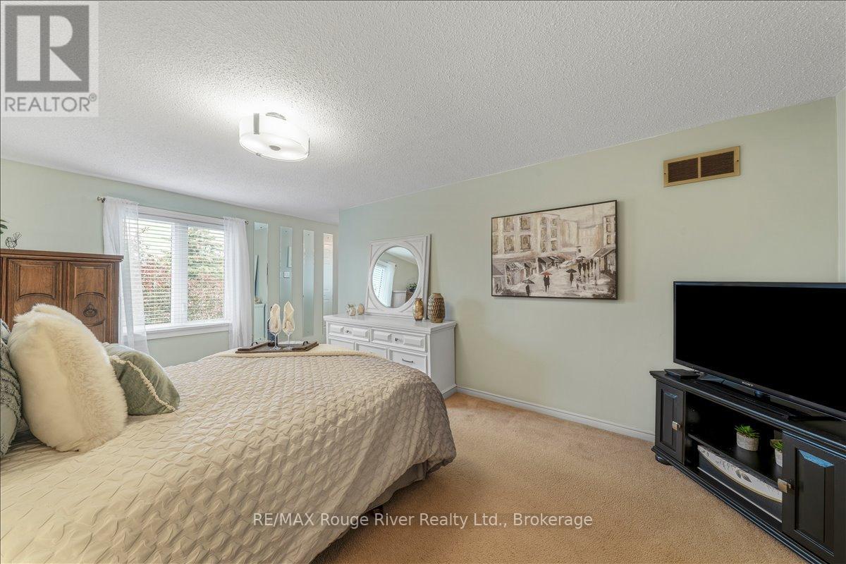 5 Gurr Crescent, Ajax, Ontario  L1T 2P6 - Photo 27 - E13462148