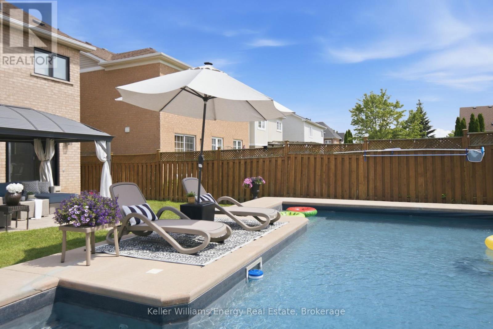 1568 Arborwood Drive, Oshawa, Ontario  L1K 2R4 - Photo 5 - E13462230