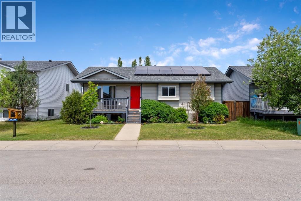 1721 Strathcona Place, Strathmore, Alberta