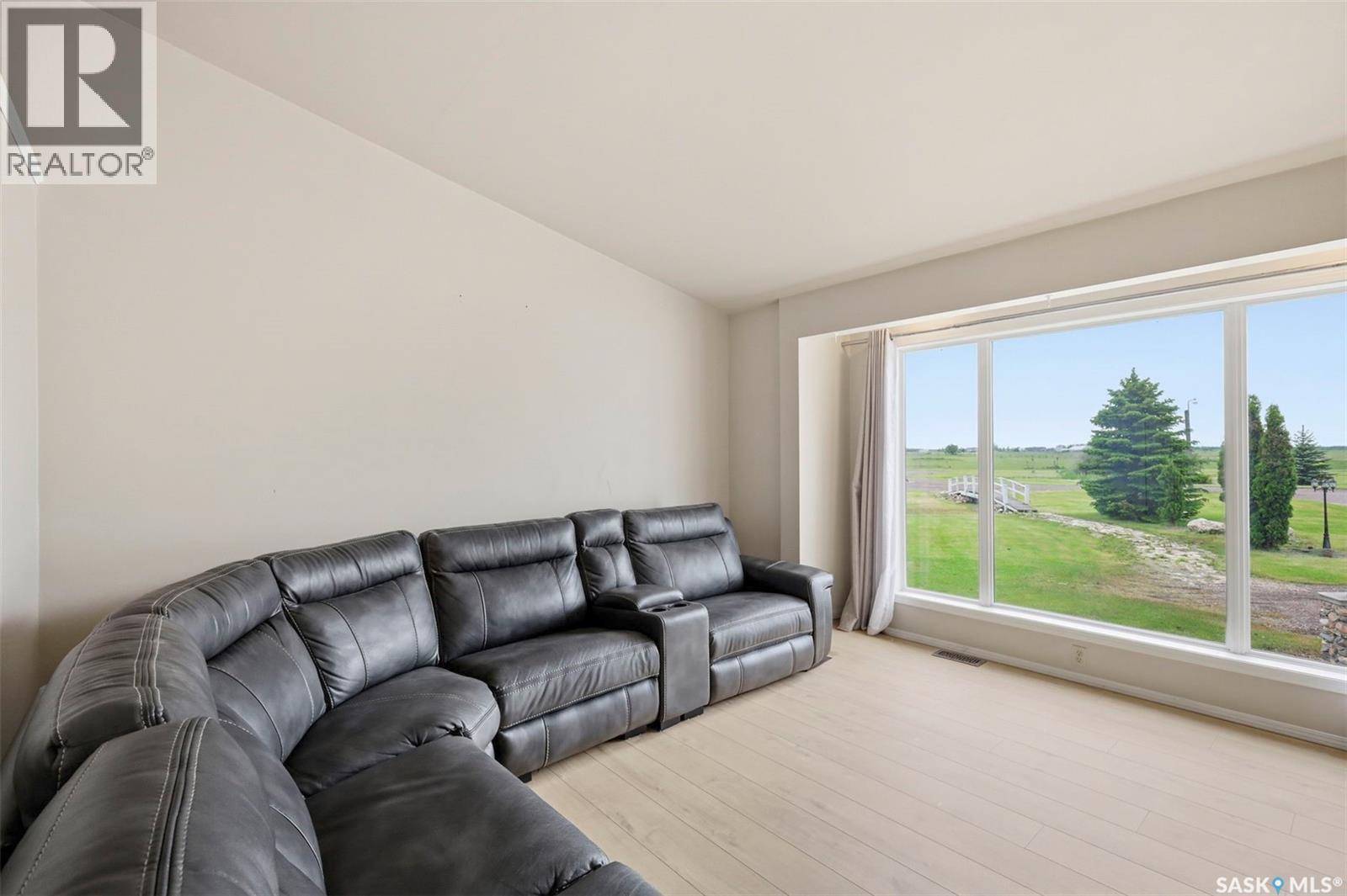 Martensville (Stushnoff) Acreage, Corman Park Rm No. 344, Saskatchewan S0K 0A2 - Photo 15 - SK039887