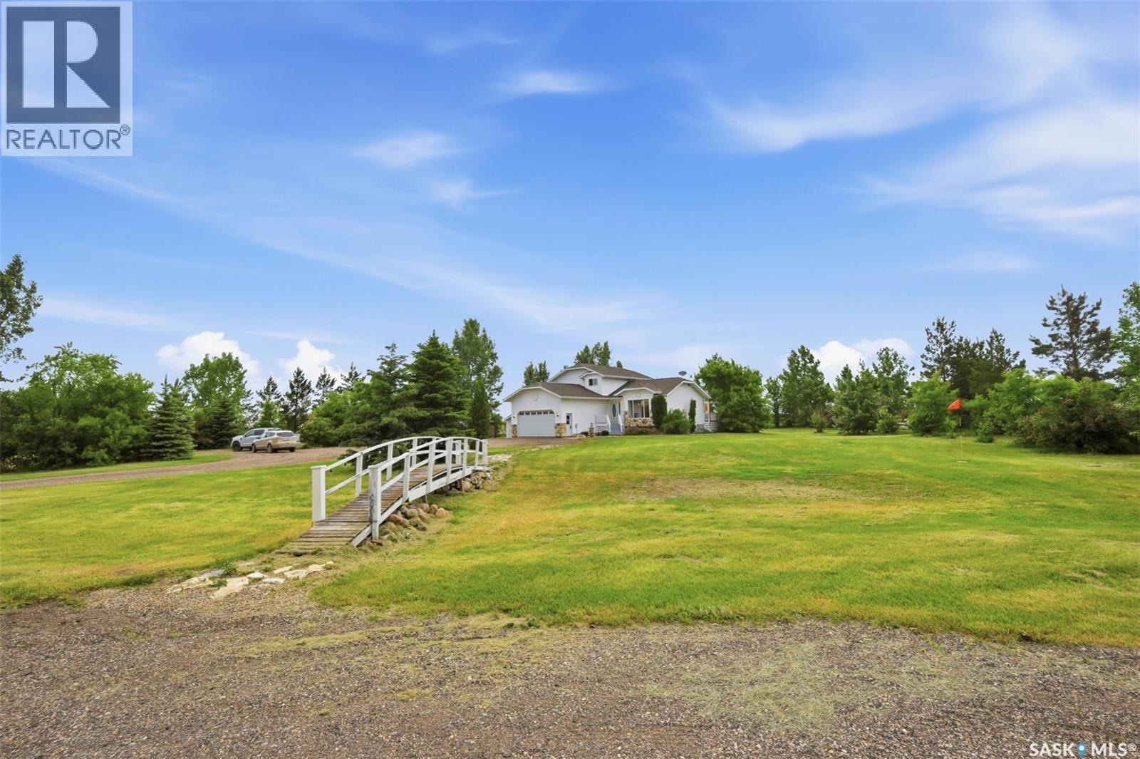 Martensville (Stushnoff) Acreage, Corman Park Rm No. 344, Saskatchewan S0K 0A2 - Photo 2 - SK039887