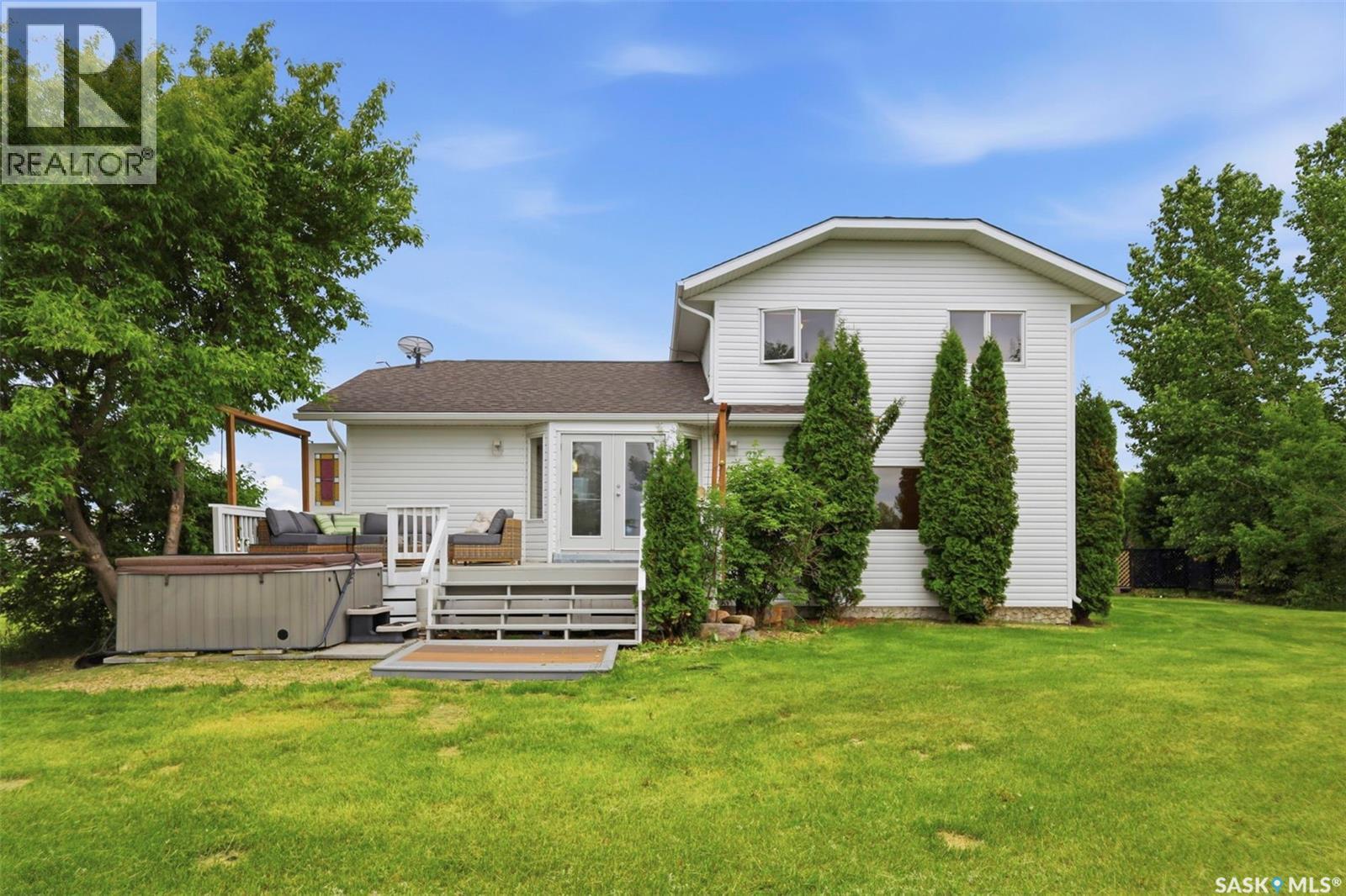 Martensville (Stushnoff) Acreage, Corman Park Rm No. 344, Saskatchewan S0K 0A2 - Photo 7 - SK039887