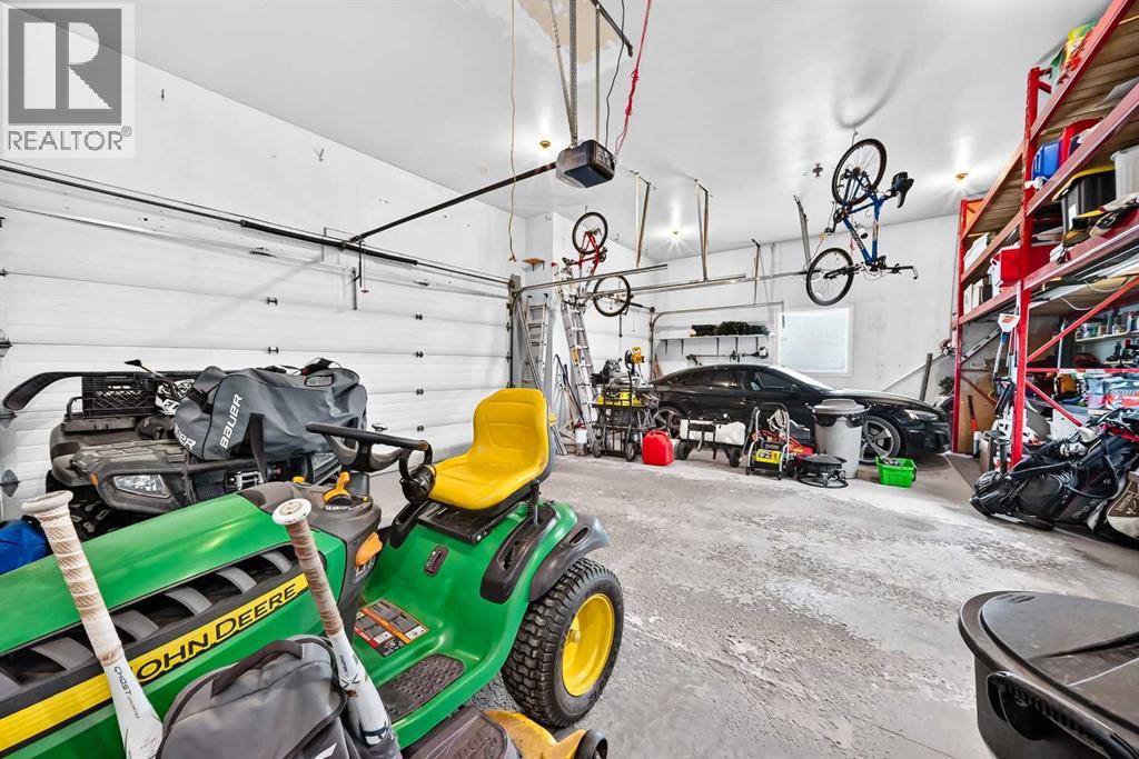12 Clover Lane, Rural Rocky View County, Alberta  T3Z 1G9 - Photo 41 - A2321664