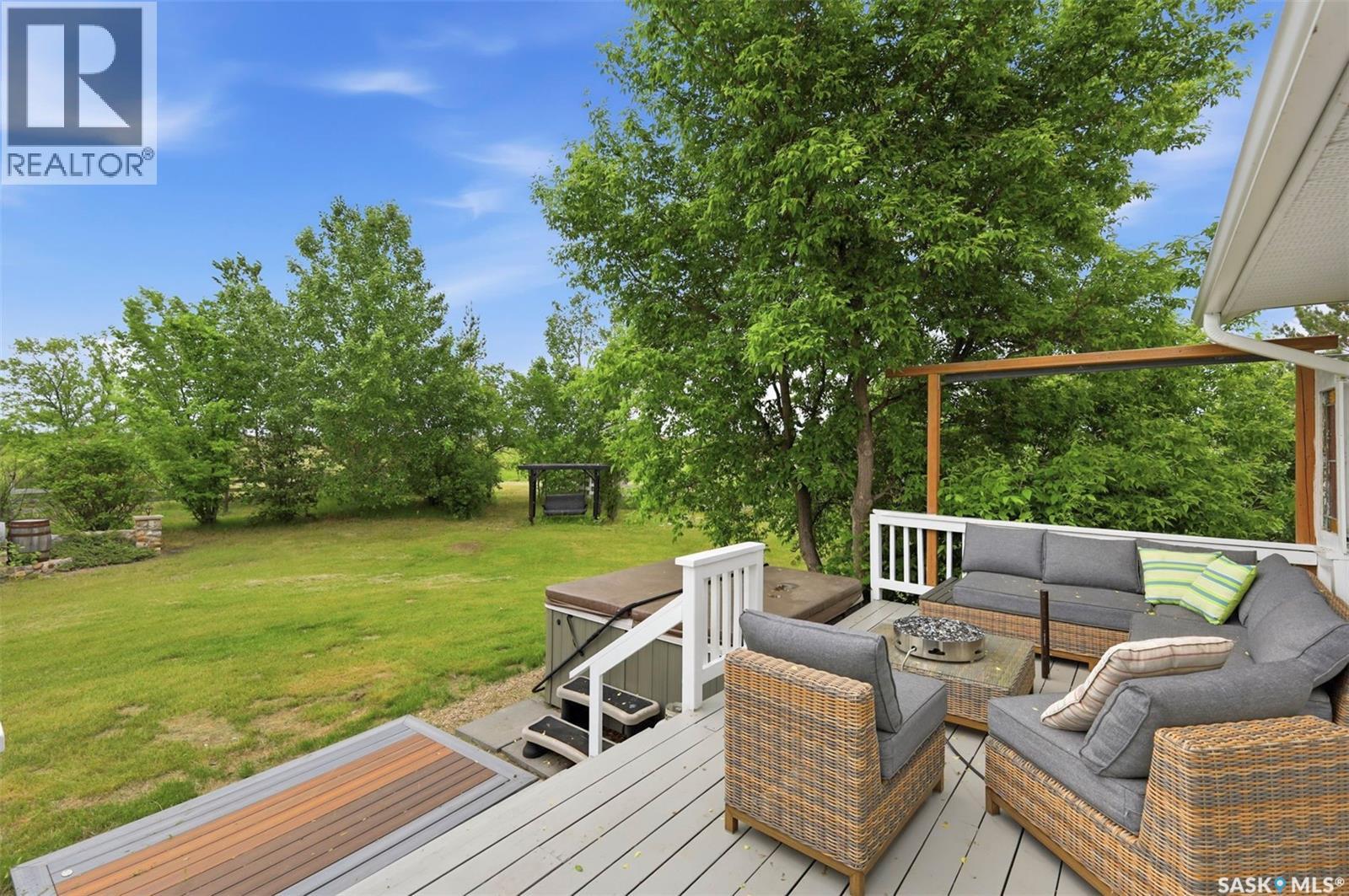 Martensville (Stushnoff) Acreage, Corman Park Rm No. 344, Saskatchewan S0K 0A2 - Photo 4 - SK039887
