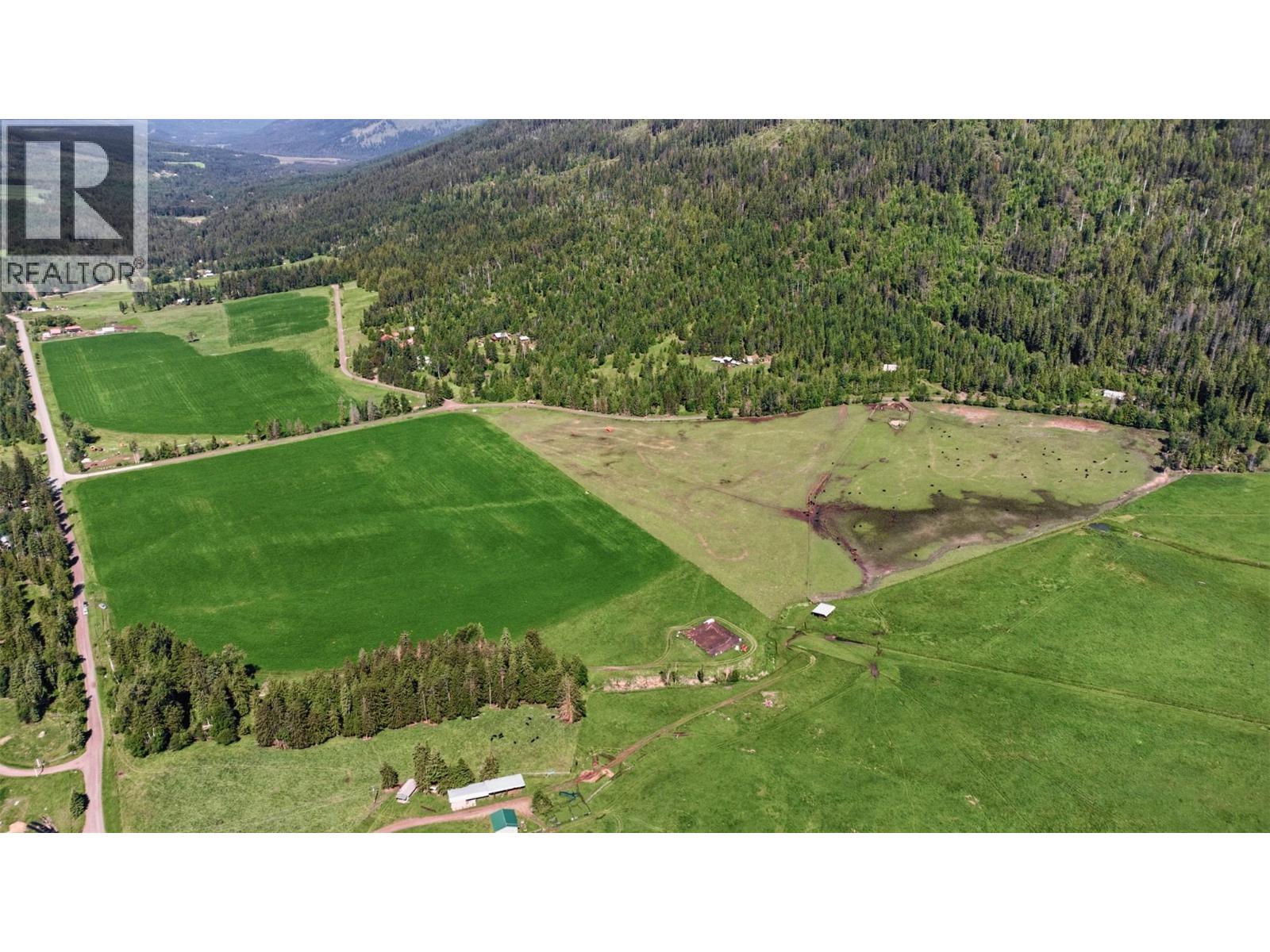 33 Lang Road, Cherryville, British Columbia  V0E 2G3 - Photo 18 - 10391252