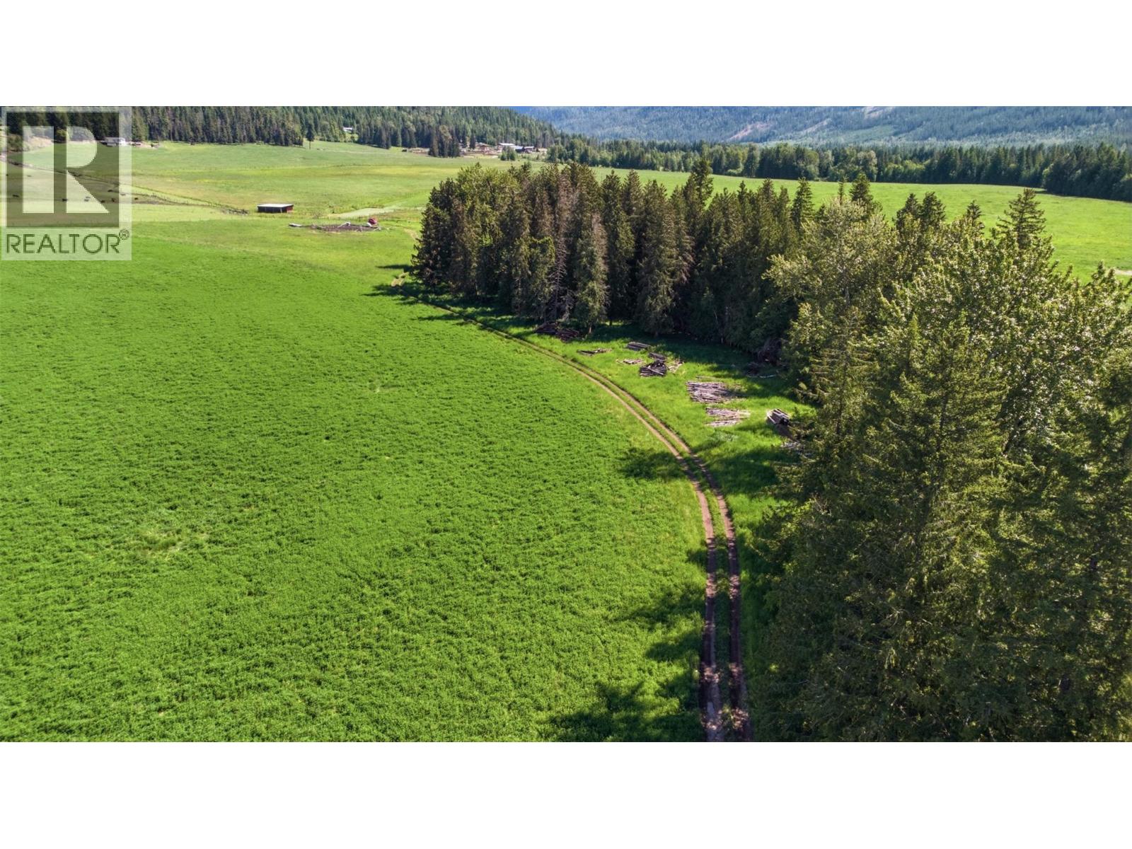33 Lang Road, Cherryville, British Columbia  V0E 2G3 - Photo 20 - 10391252