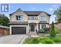 31 CASWELL DRIVE, Toronto, Ontario