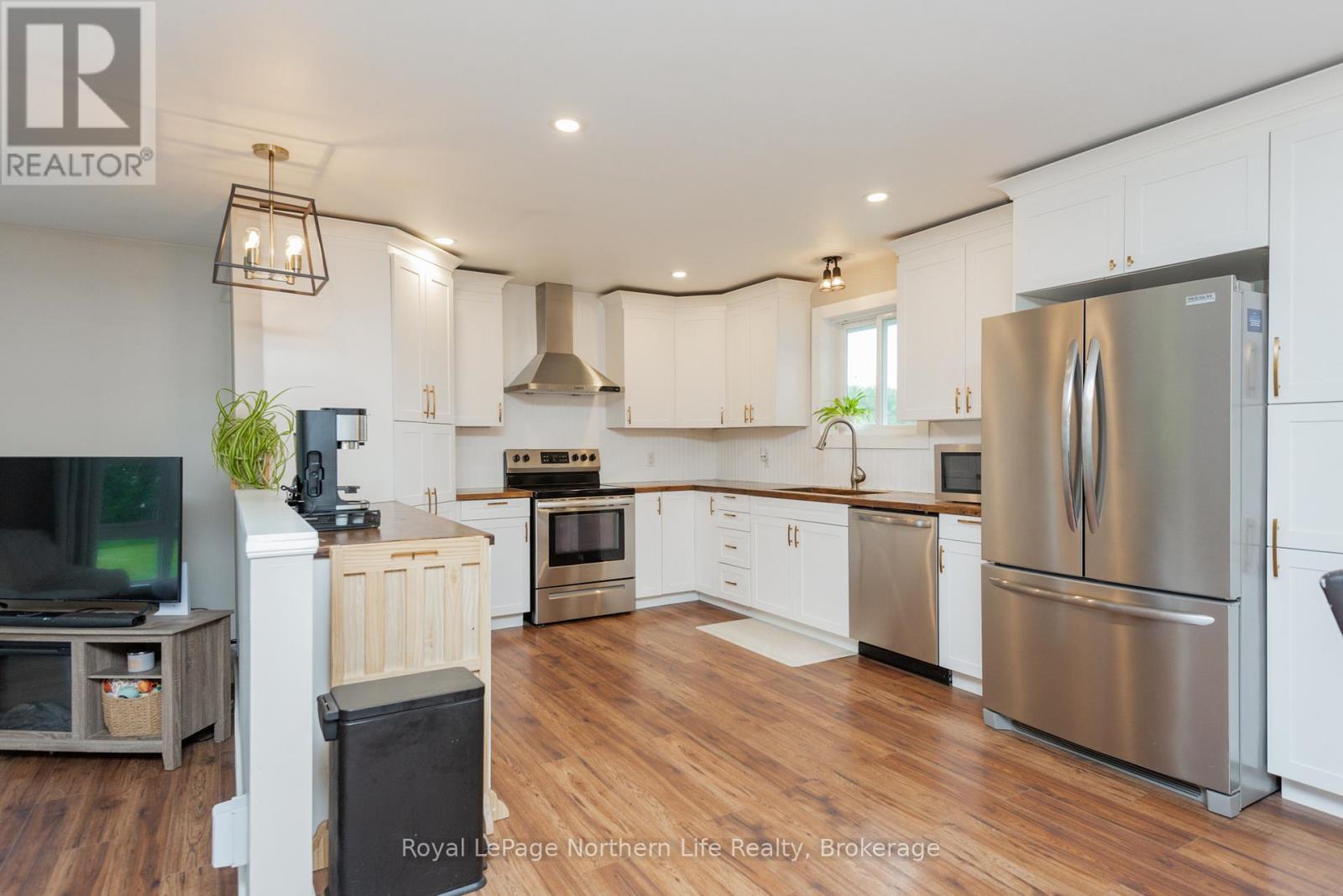 989 Pioneer Road, Chisholm, Ontario  P0H 1Z0 - Photo 12 - X13462154
