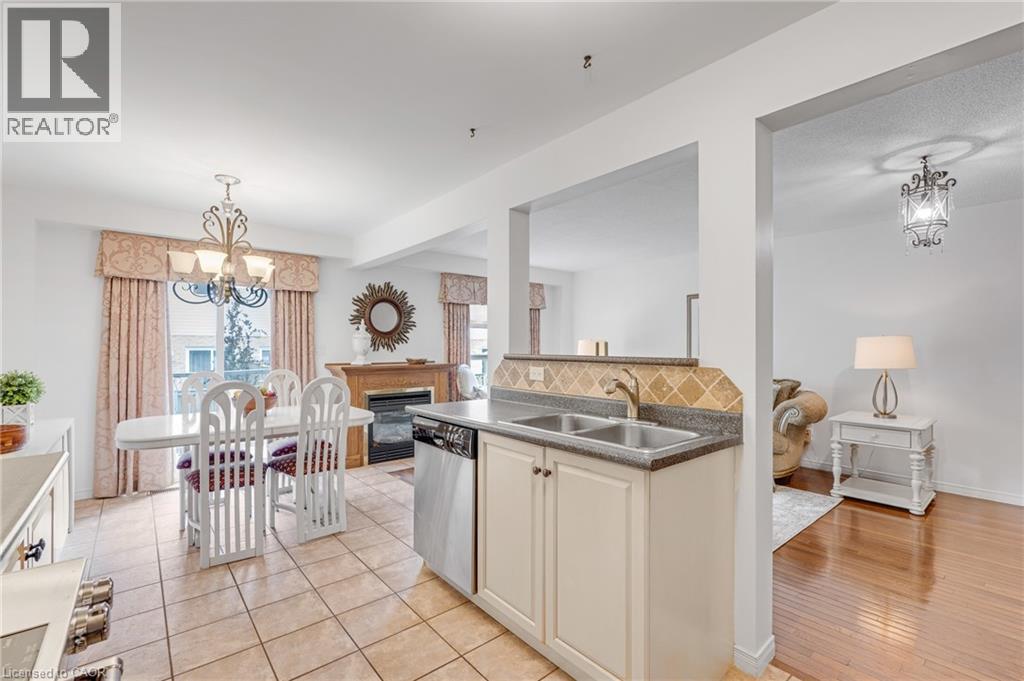 117 Frances Avenue, Stoney Creek, Ontario  L8E 6A3 - Photo 14 - 40840990