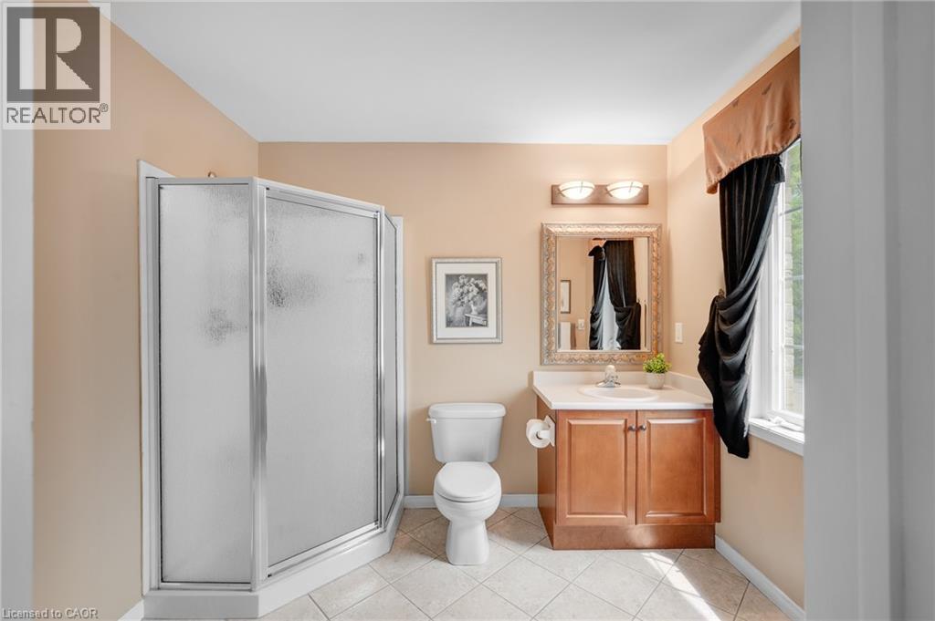 117 Frances Avenue, Stoney Creek, Ontario  L8E 6A3 - Photo 18 - 40840990