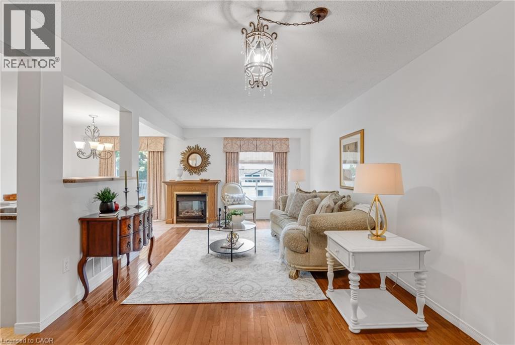 117 Frances Avenue, Stoney Creek, Ontario  L8E 6A3 - Photo 6 - 40840990