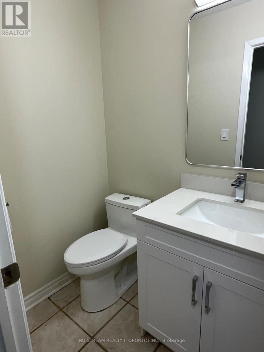 45 Emmeloord Crescent, Markham, Ontario  L3R 1P9 - Photo 11 - N13461264