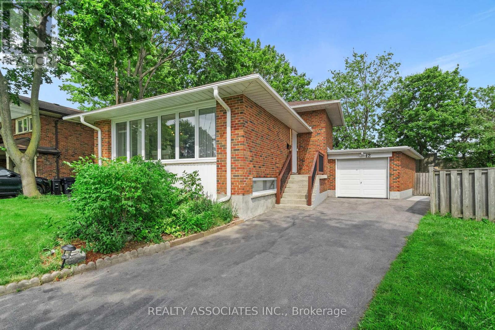 12 By Pass Court, Toronto, Ontario  M1T 1L1 - Photo 35 - E13462002