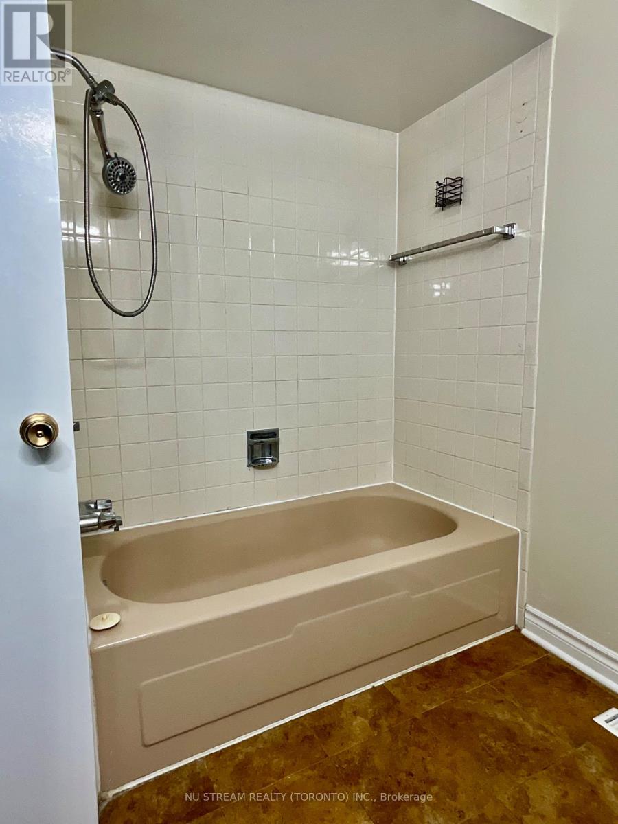 45 Emmeloord Crescent, Markham, Ontario  L3R 1P9 - Photo 29 - N13461264