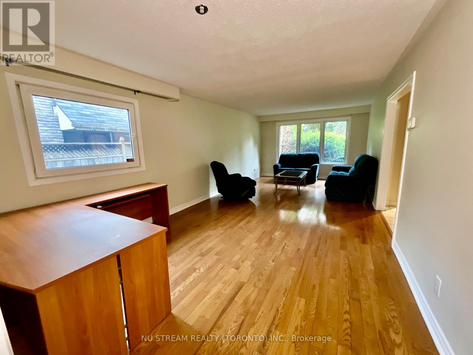 45 Emmeloord Crescent, Markham, Ontario  L3R 1P9 - Photo 5 - N13461264