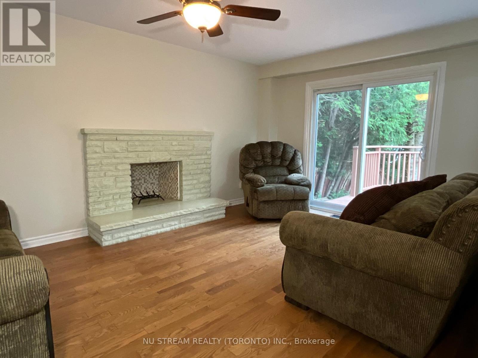45 Emmeloord Crescent, Markham, Ontario  L3R 1P9 - Photo 6 - N13461264