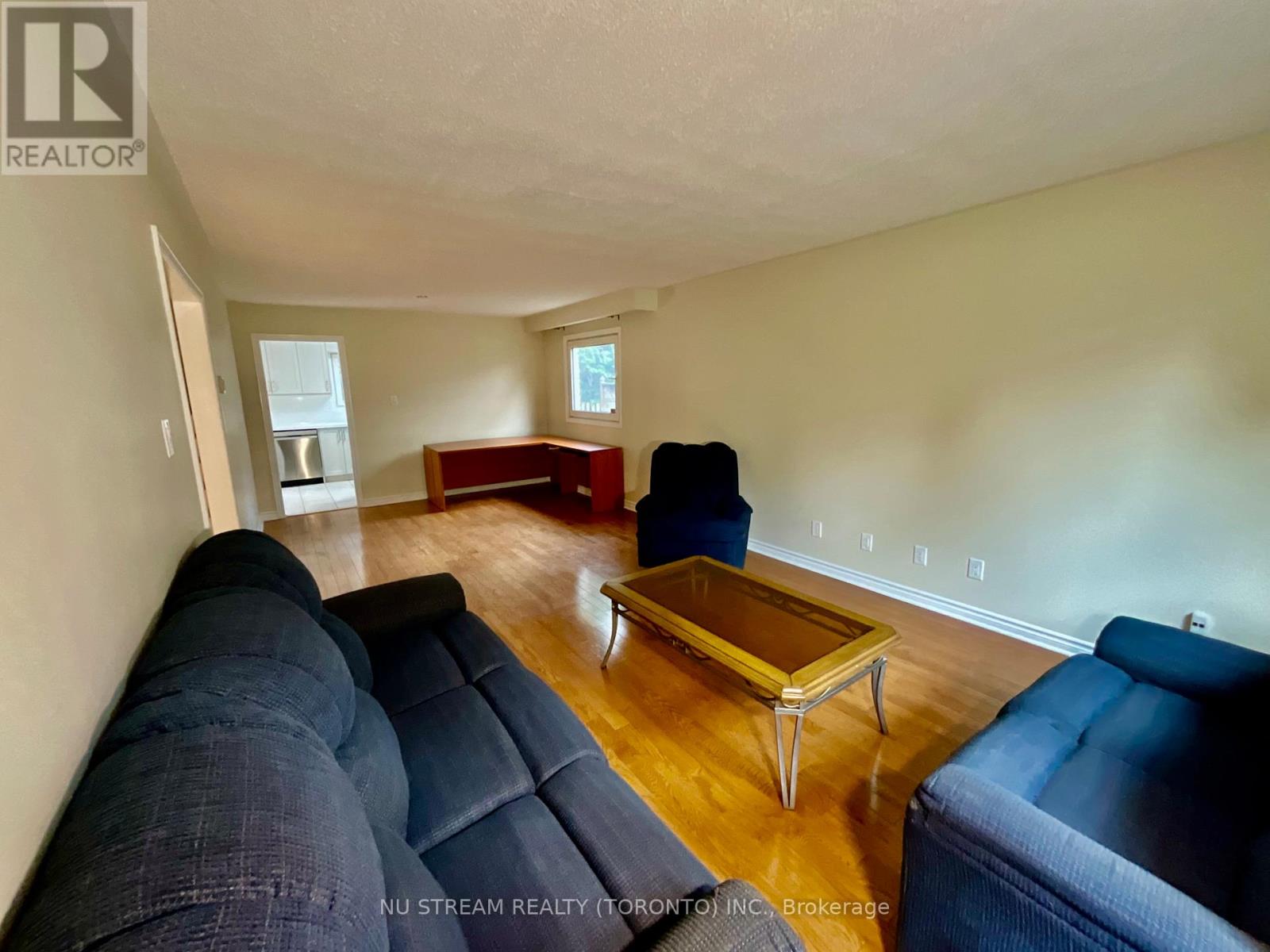 45 Emmeloord Crescent, Markham, Ontario  L3R 1P9 - Photo 4 - N13461264