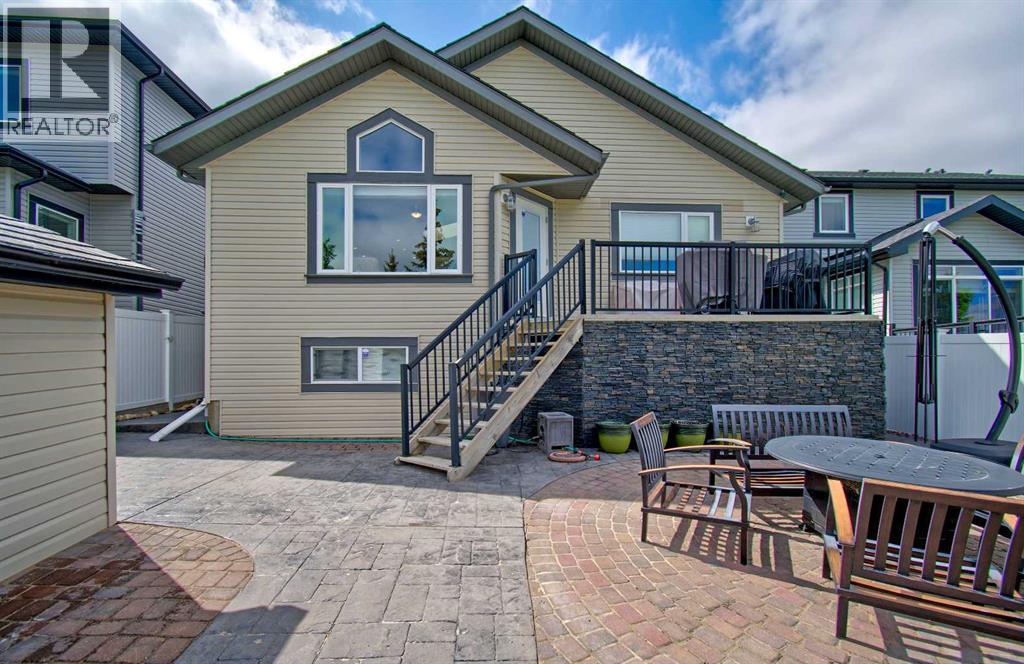 242 Kingsbury View Se, Airdrie, Alberta  T4A 0E6 - Photo 7 - A2317914
