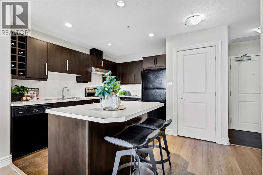304, 55 Spruce Place SW, Calgary, Alberta  T3C 3X5 - Photo 6 - A2320754