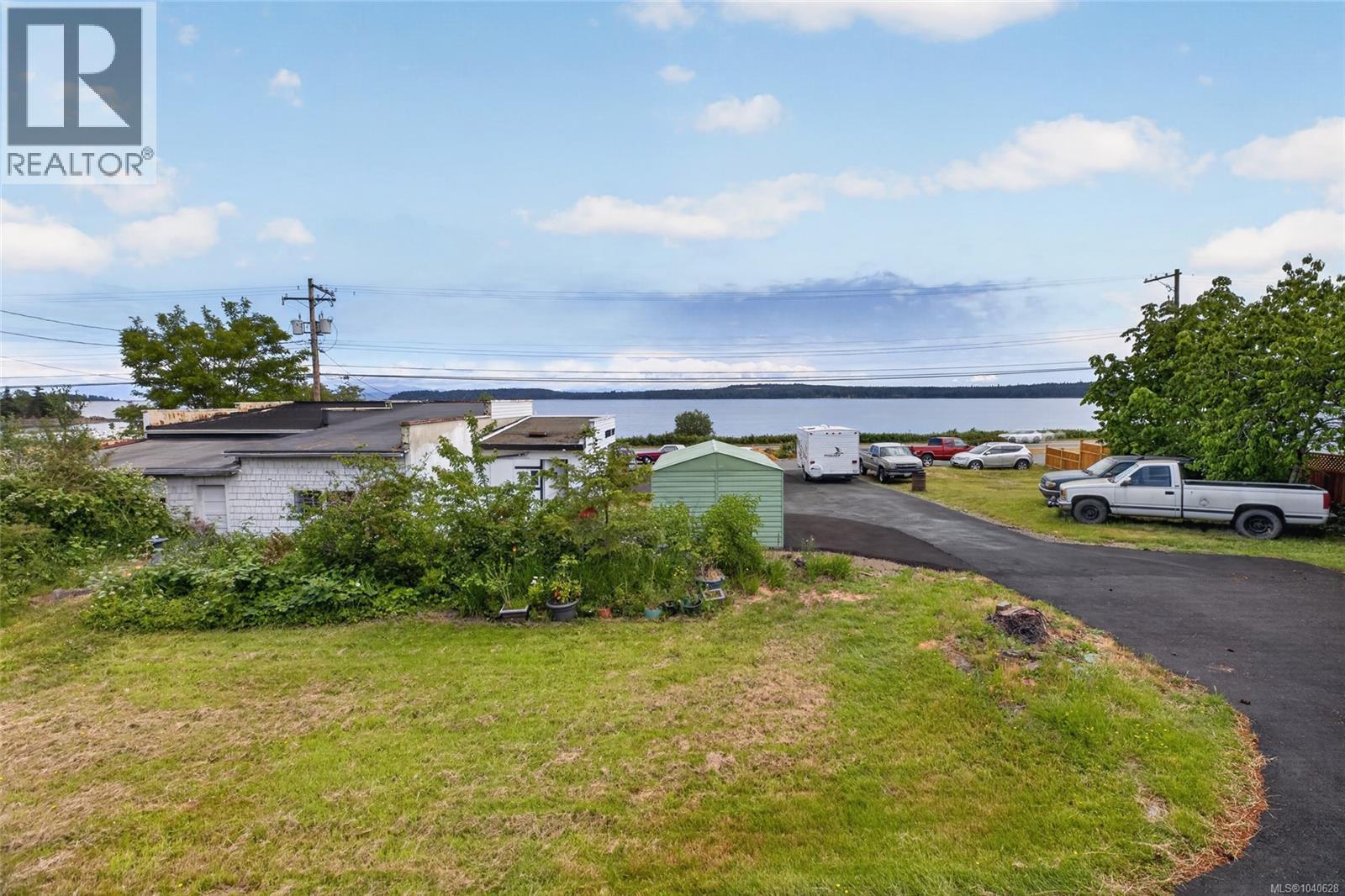 5545 Island Hwy S, Union Bay, British Columbia  V0R 3B0 - Photo 12 - 1040628