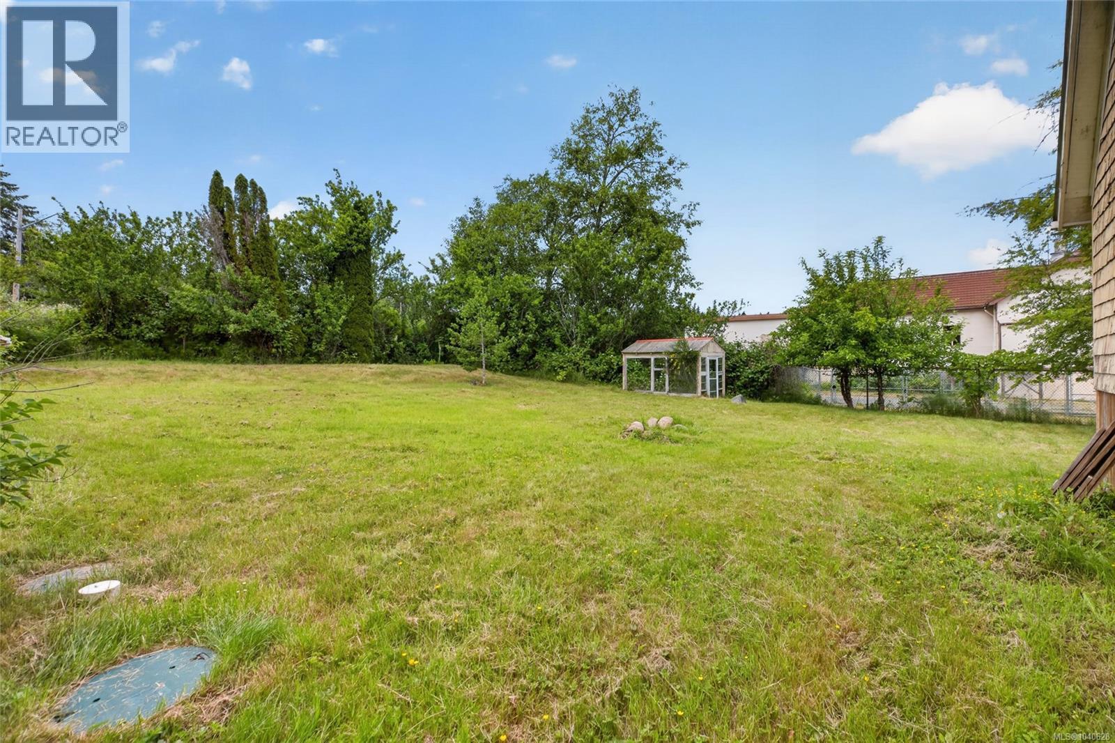 5545 Island Hwy S, Union Bay, British Columbia  V0R 3B0 - Photo 13 - 1040628