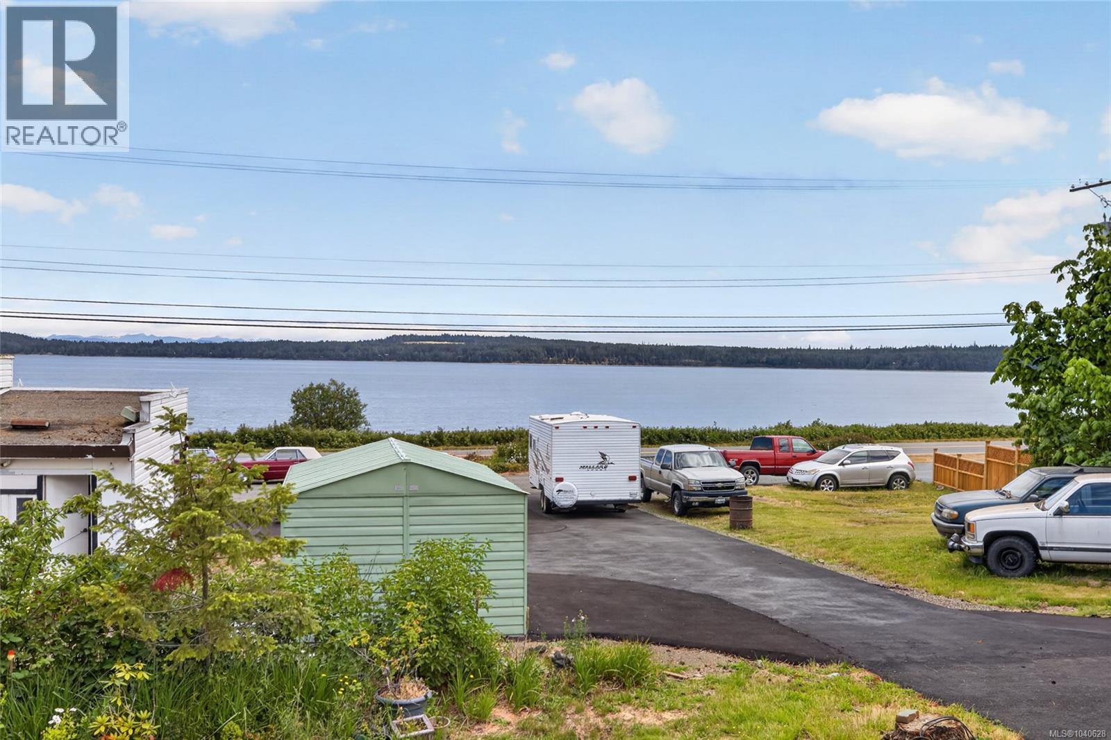 5545 Island Hwy S, Union Bay, British Columbia  V0R 3B0 - Photo 6 - 1040628