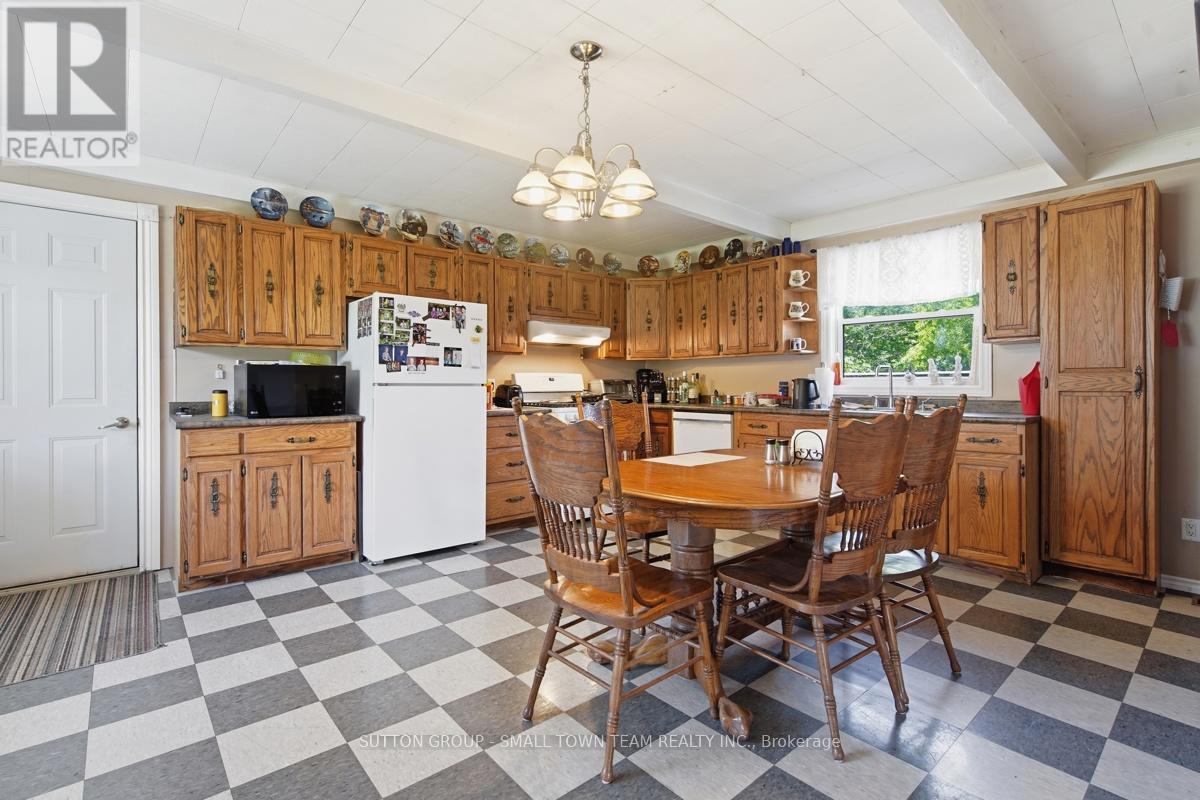 184 Main Street, Bluewater, Ontario  N0M 1N0 - Photo 11 - X13462512