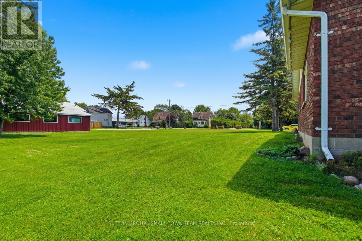 184 Main Street, Bluewater, Ontario  N0M 1N0 - Photo 40 - X13462512