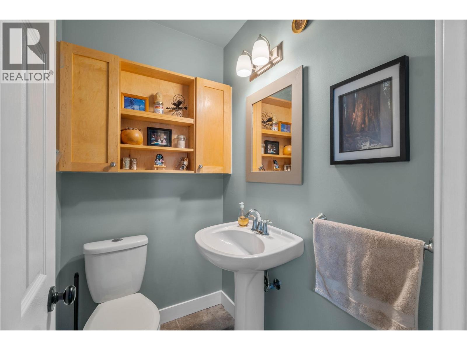892 CRAMOND Road Kamloops Photo 8 892 CRAMOND Road Kamloops Photo 8