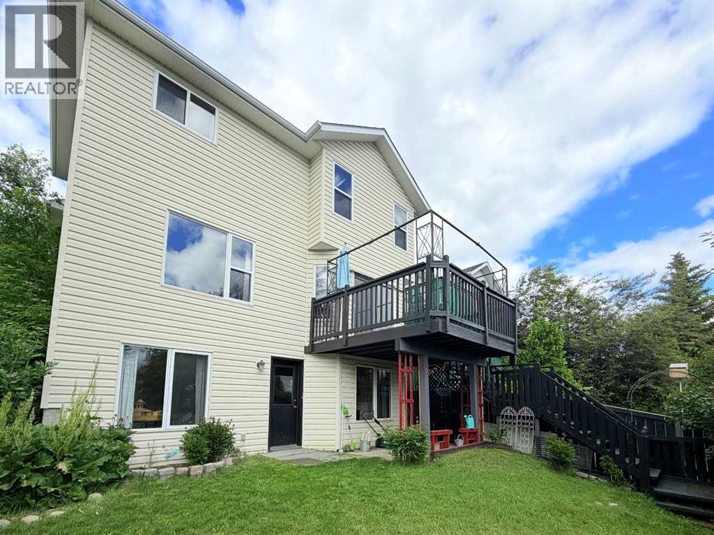 132 Somercrest Close SW, Calgary, Alberta