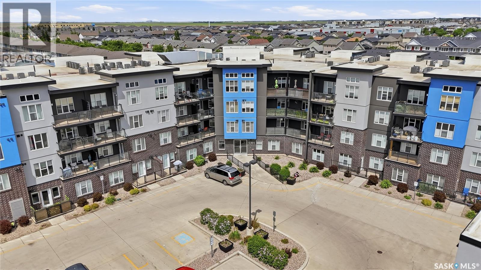 323 5301 Universal Crescent, Regina, Saskatchewan  S4W 0L2 - Photo 1 - SK039905