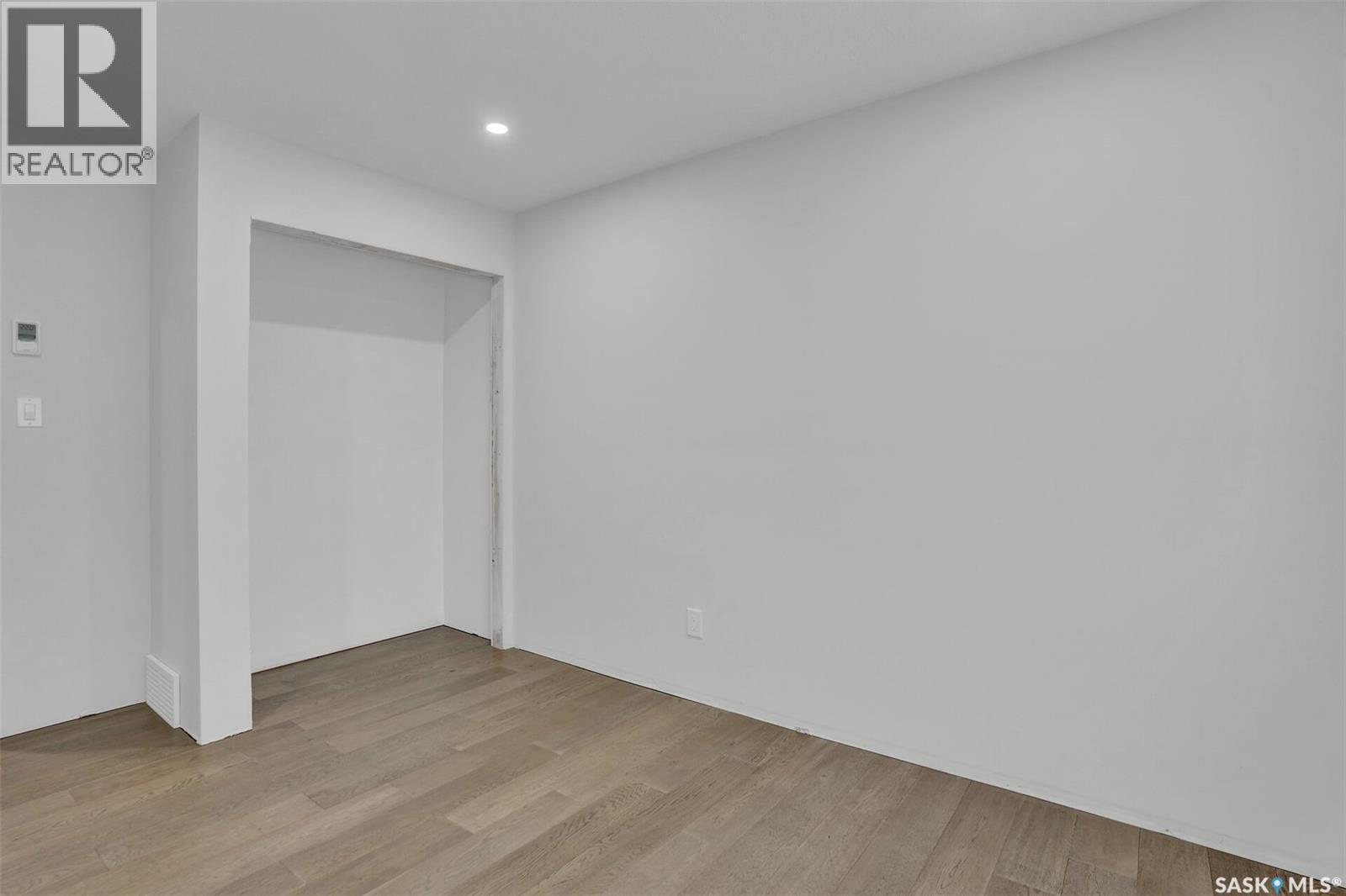 67 Cowburn Crescent, Regina, Saskatchewan  S4S 5R8 - Photo 21 - SK039895