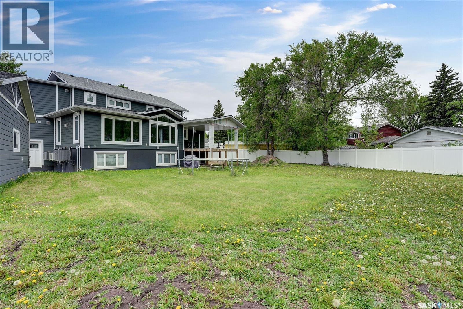 67 Cowburn Crescent, Regina, Saskatchewan  S4S 5R8 - Photo 66 - SK039895