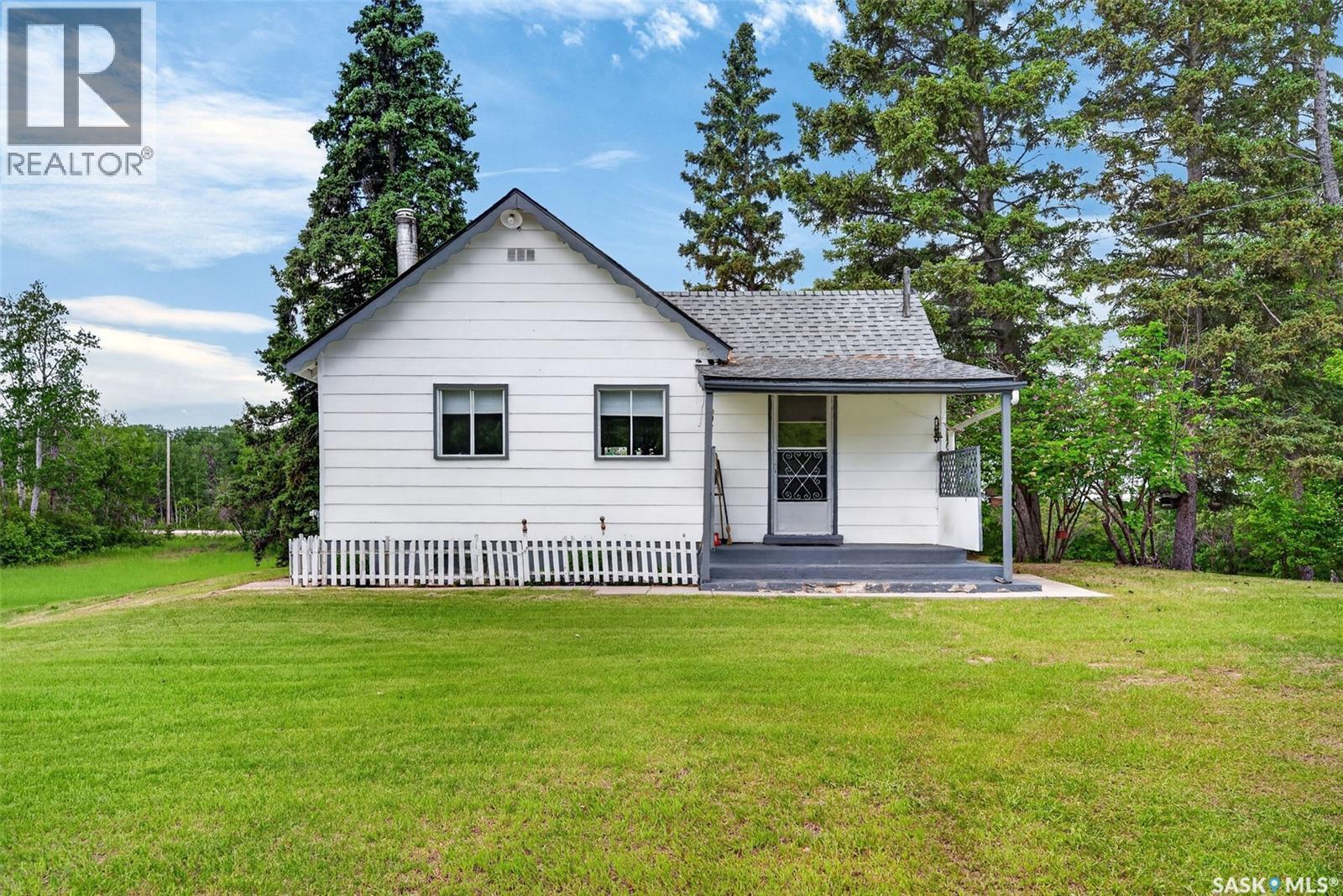 Northside Acreage, Paddockwood Rm No. 520, Saskatchewan S0J 0N0 - Photo 1 - SK039744