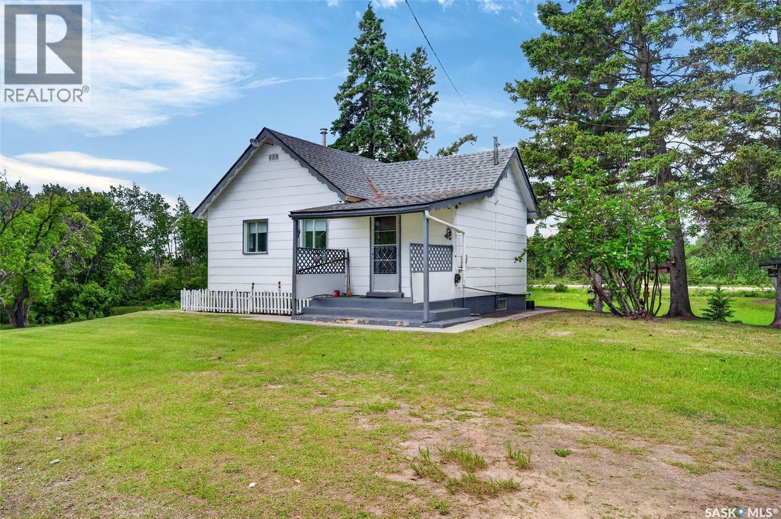 Northside Acreage, Paddockwood Rm No. 520, Saskatchewan S0J 0N0 - Photo 2 - SK039744