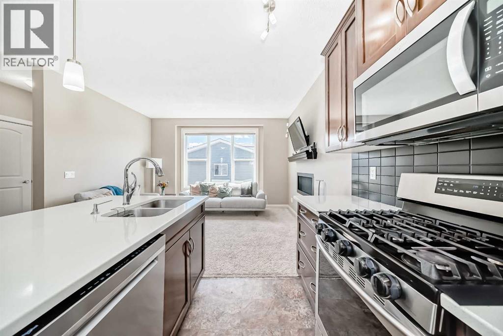176 Evanspark Gardens, Calgary, Alberta  T3P 0G7 - Photo 8 - A2321383