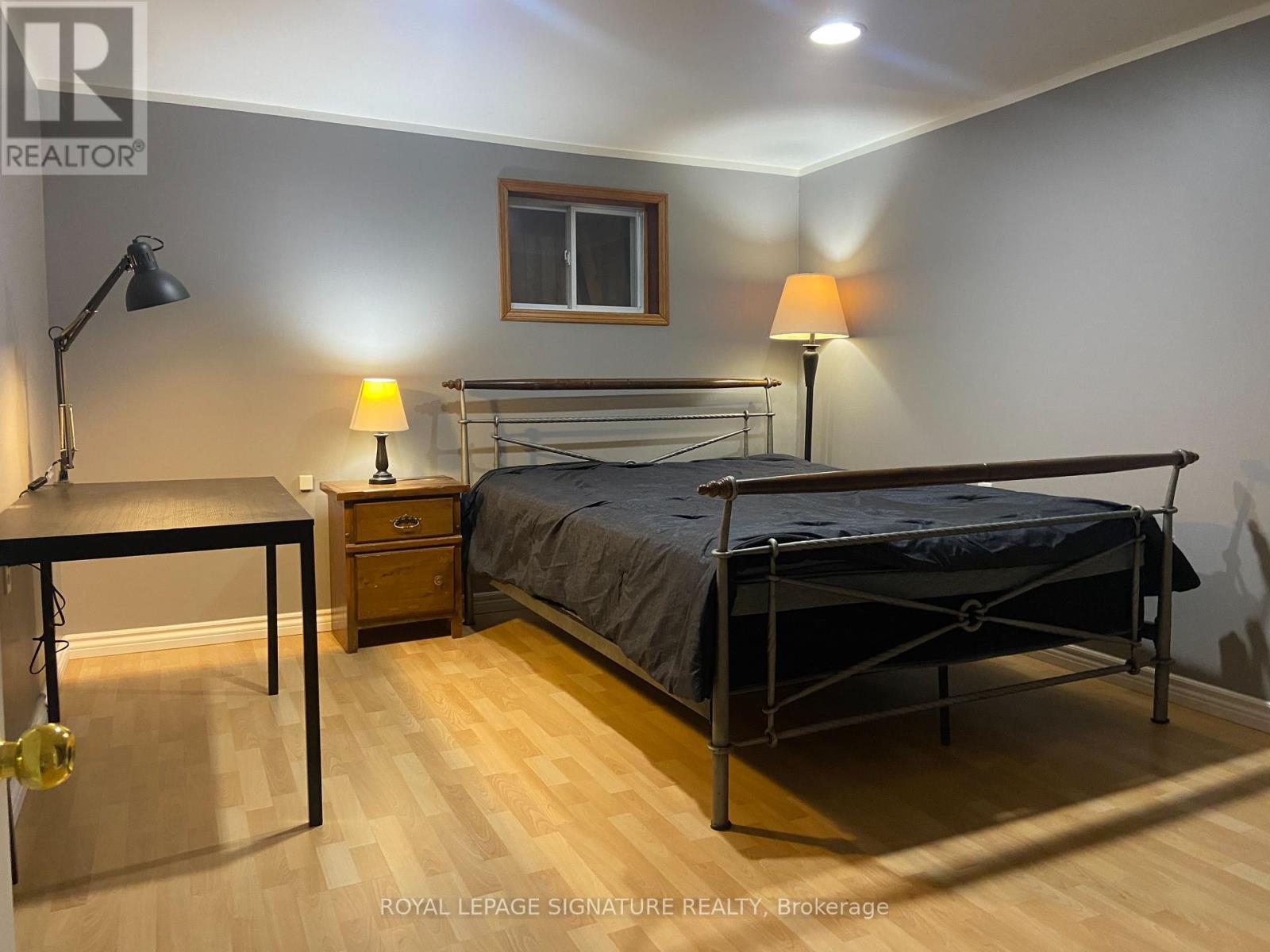 B-5 - 72 WHITEHORN CRESCENT, Toronto, Ontario