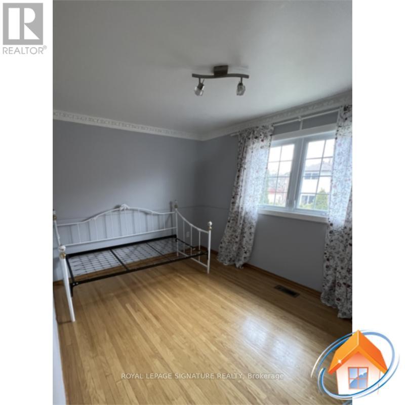 A-2 - 72 Whitehorn Crescent, Toronto, Ontario  M2J 3B2 - Photo 3 - C13462188