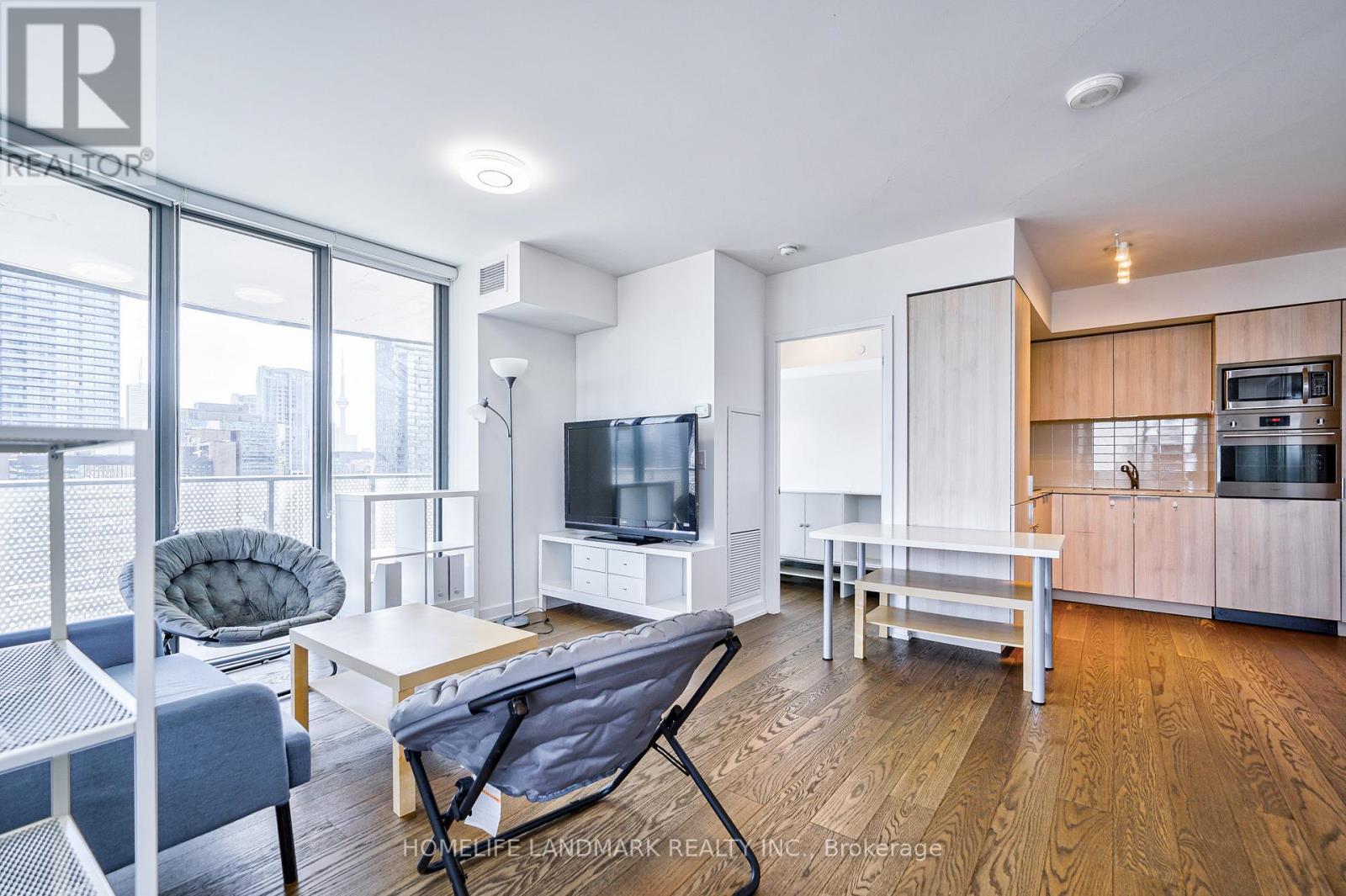 2502 - 11 Wellesley Street W, Toronto, Ontario  M4Y 1E8 - Photo 6 - C13462200