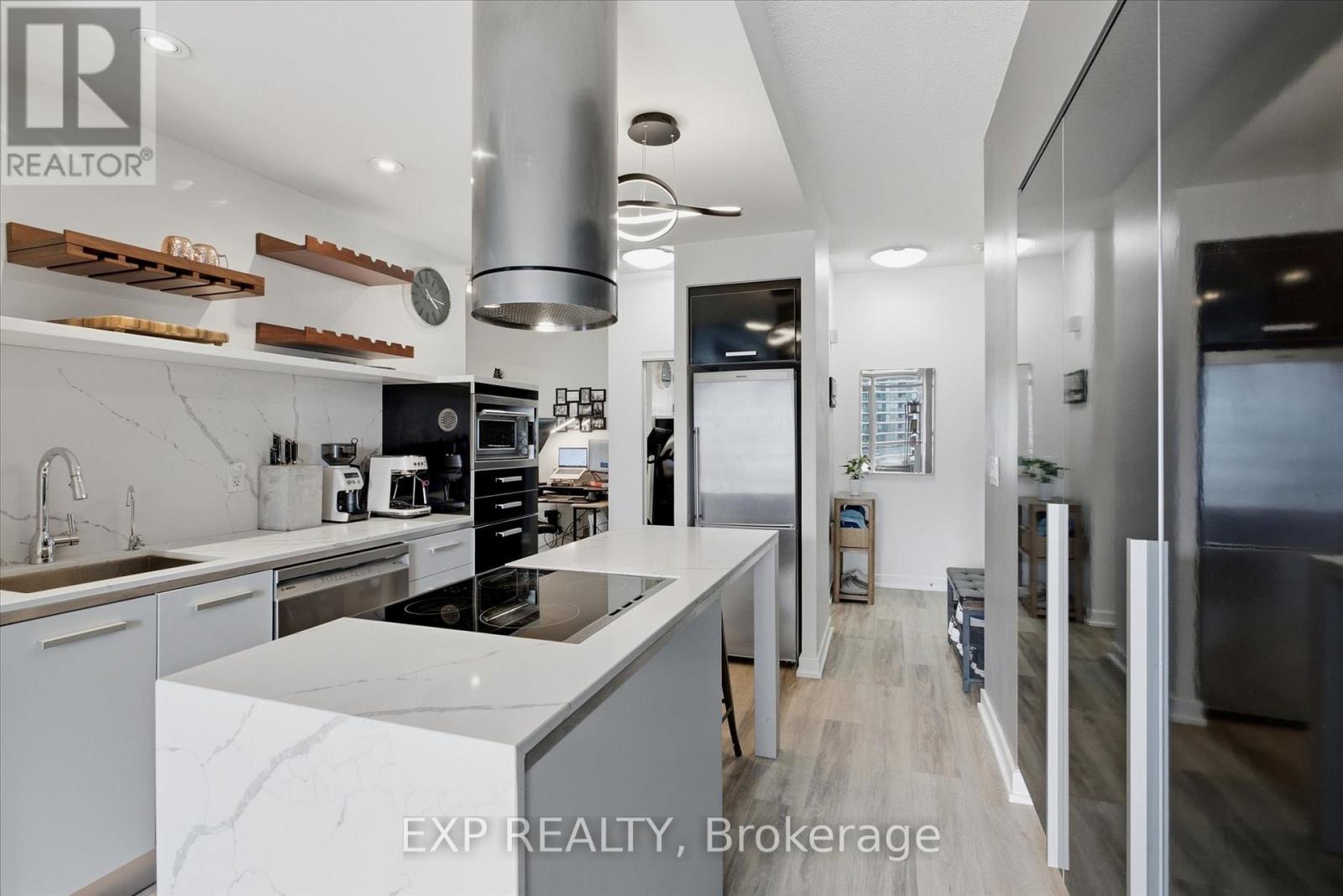 2103 - 38 Dan Leckie Way, Toronto, Ontario  M5V 2V6 - Photo 13 - C13462208